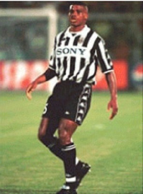 Sunday Oliseh
